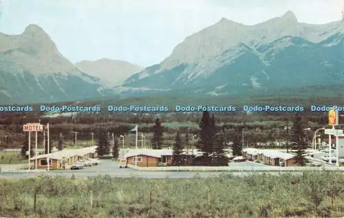 R551923 Rundle Mountain Motel Albertan Job Press Harold P Seright