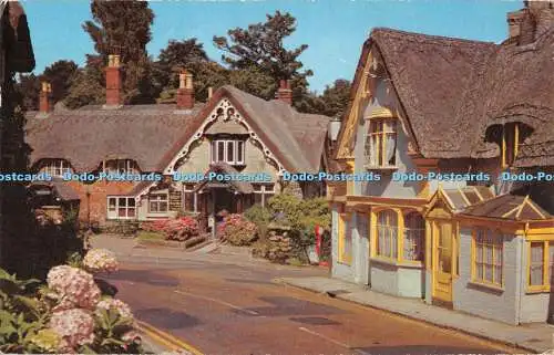 R552394 Old Village Shanklin I W Nigh Jarrod 1967