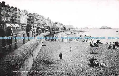 R552617 Sussex St Leonards on Sea Grand Parade and Beach