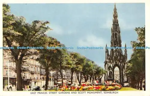 R552680 Edinburgh East Princess Street Gardens and Scott Monument M and L Nation