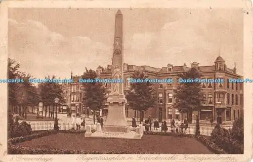 R555255 s Gravenhage Regentesseplein m Gedenknaald Koningin Emma J H Schaefers 1