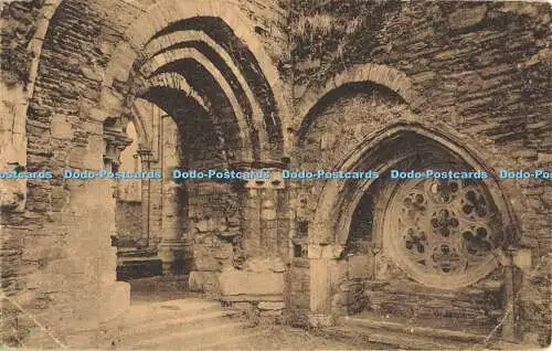 R556849 Abbaye de Villers 13 Winkel N E du cloitre avec lentree de leglise et la