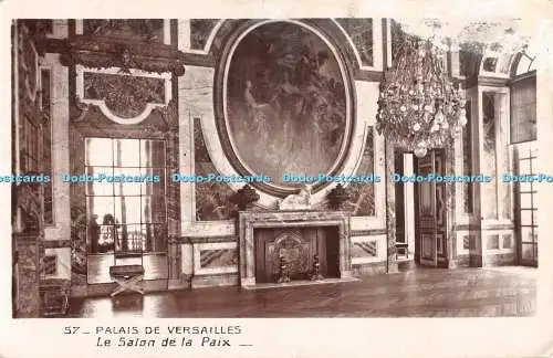 R553611 Palais de Versailles Le Salon de la Paix Des Musees Nationaux 1934