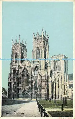 R557289 York Minster Christian Novels Publishing Series of Fine Art Post Cards P