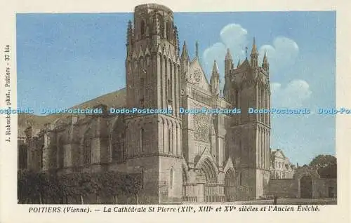 R556320 Poitiers Vienne La Cathedrale St Pierre J Robuchon