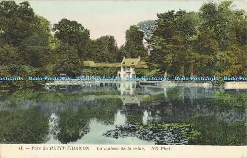 R559250 Parc du Petit Trianon La Maison de la Reine ND Phot