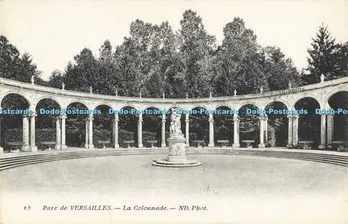 R559251 Parc de Versailles La Colonnade ND Phot