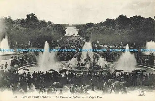 R559264 Parc de Versailles Le Bassin de Latone et le Tapis Vert ND Phot