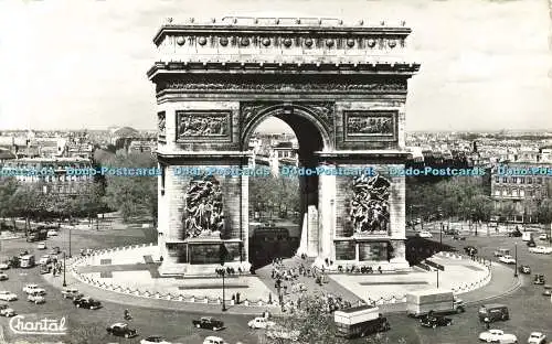 R559693 Paris La Place de l Etoile Chantal 1963