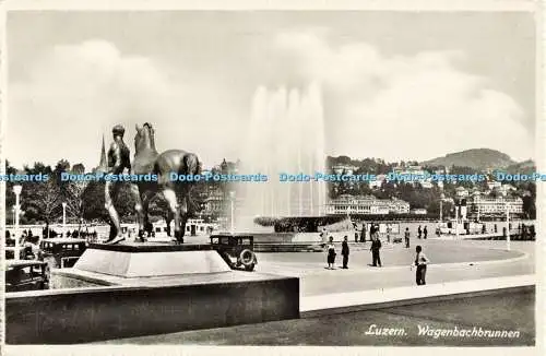 R559714 Luzern Wagenbachbrunnen Globetrotter G m b H