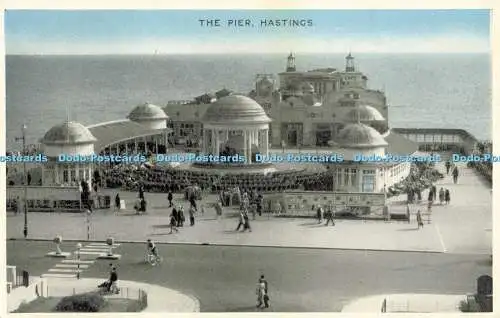 R559959 Hastings The Pier R and F Davies