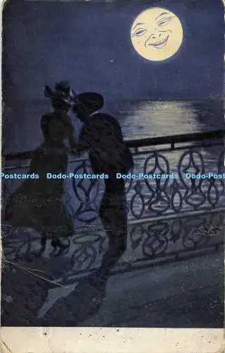 R560633 Nacht Eine Frau und ein Mann stehen auf einer Brücke Valentines Serie 1911