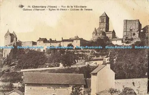 R560990 Chauvigny Vienne Vue de la Ville Haute Chateau d Harcourt Eglise St Pier