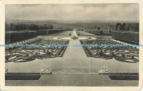 R561570 Chateau de Champs Le Parterre de Broderie Serv Handelsdenkmäler Geschichte