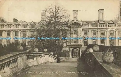 R561583 Cambridge Clare College From the Bridge W H S Aldwych Serie