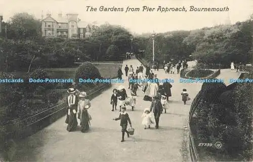 R561782 Bournemouth The Gardens From Pier Approach F A Russell Valentine Series