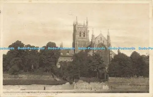 R563547 Worcester Cathedral N W Worcester Serie 1917