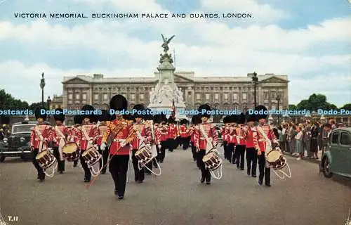 R564427 London Victoria Memorial Buckingham Palace and Guards Valentine Valesque