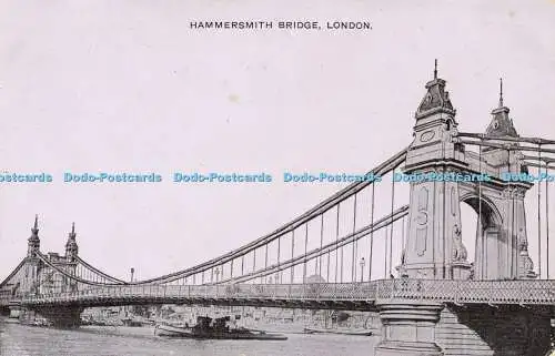 R566089 Hammersmith Bridge London