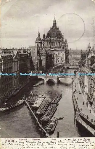 R564744 Berlin Marstall Schloss Dom An der Spree