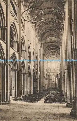 R566534 33 Rouen Interieur de la Cathedrale ND Phot