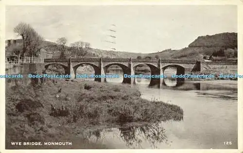 R568586 Wye Bridge Monmouth 125 1956