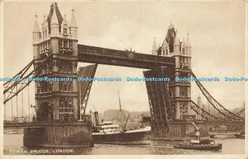 R566923 Tower Bridge London W Strakers Exclusive Series