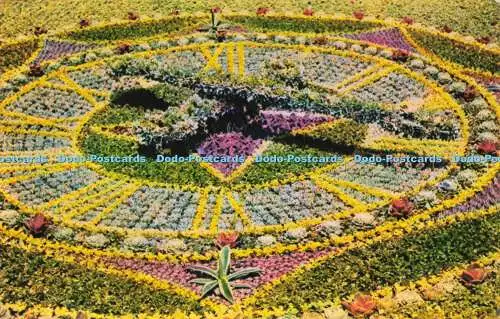 R567142 Floral Clock Edinburgh M and L National Series