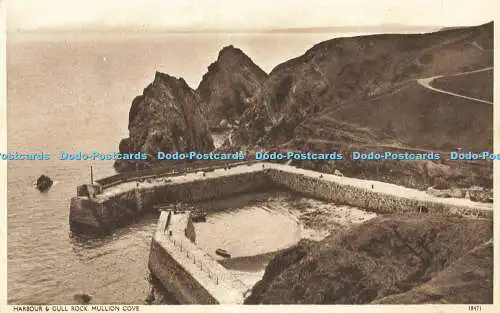 R567563 Harbour and Gull Rock Mullion Cove 18471