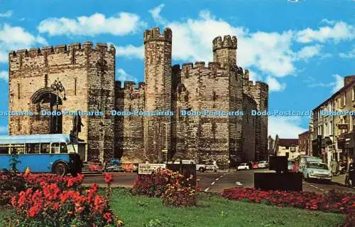 R571060 Caernarvon Castle Caernarvon Wales Litho Kanada N P O Belfast