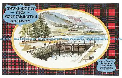 R569481 Invergarry and Fort Augustus Railway Ein Blick vom Caledonian Canal mit einem