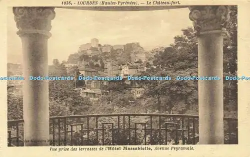 R567651 1036 Lourdes Haules Pyrenäen Le Chateau fort Magasins Massabielle Vue pr