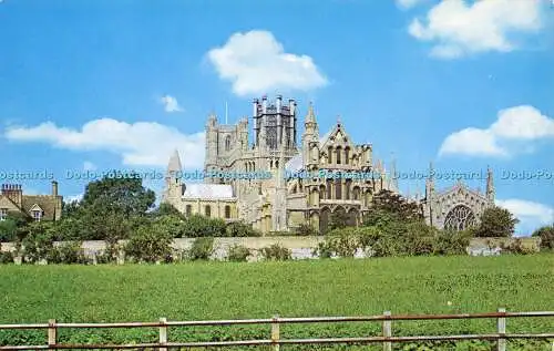 R573446 Ely Cathedral