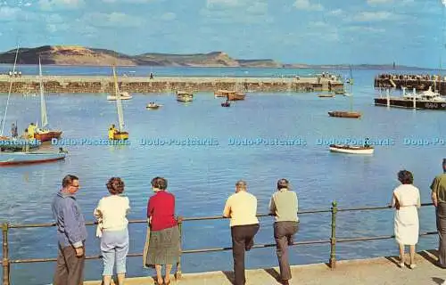 R573667 Harbour and Golden Cap Lyme Regis W Skipper Plastichrome Farbbild