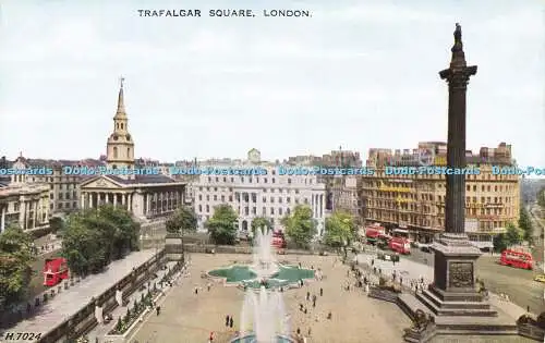 R568383 Trafalgar Square London H 7024 Valesque Postkarte Valentinstag