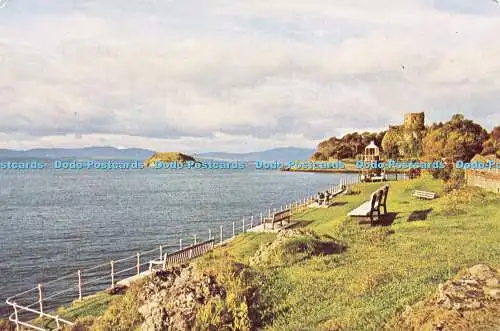 R571910 Blick von Oban vorbei an Dunollie Castle über Firth of Lorne zu Inseln