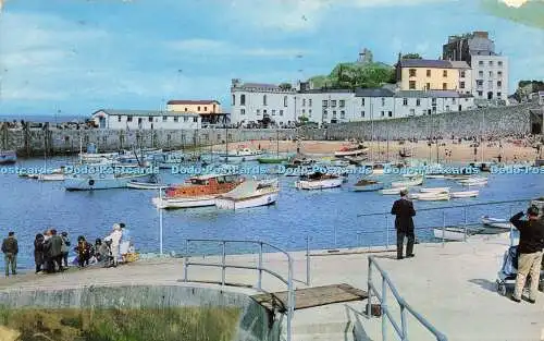 R573901 Harbour Tenby Natural Colour Series Fotografische Grußkarte 1968