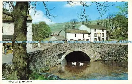 R573922 River Aire Malham