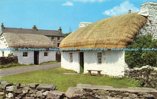 R571945 Manx Cottage PT23205