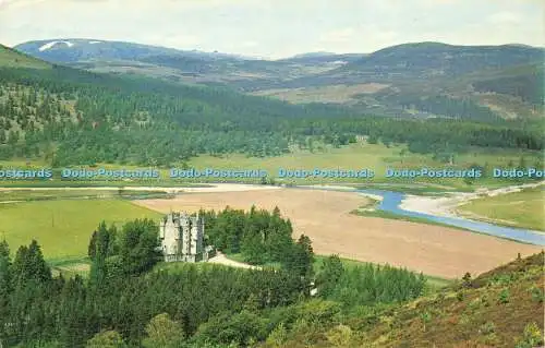 R572399 Braemar Castle and River Dee 1973