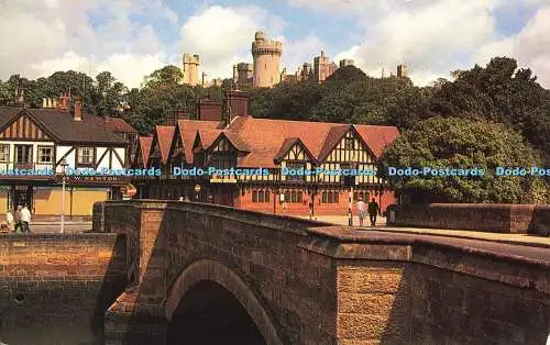 R572421 Bridge and Arundel Castle C G Williams Noel Habgood Plastichrome Colourp