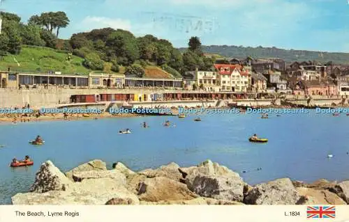 R572451 Beach Lyme Regis Dennis 1995