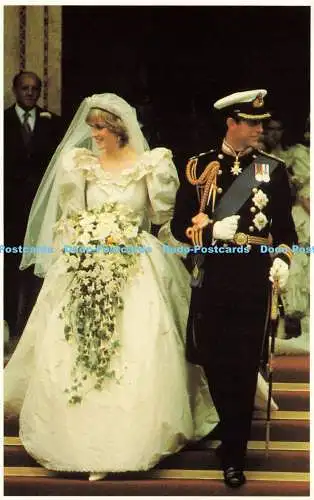 R574720 Charles und Diana Prinz und Prinzessin von Wales verlassen St. Pauls Cathedra