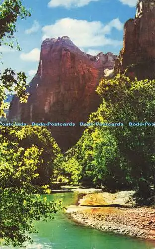 R575193 Court of Patriarchs Zion National Park Utah Mike Roberts Intermountain T