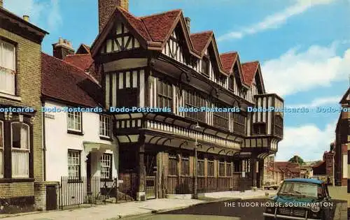 R575931 Tudor House Southampton Salmon