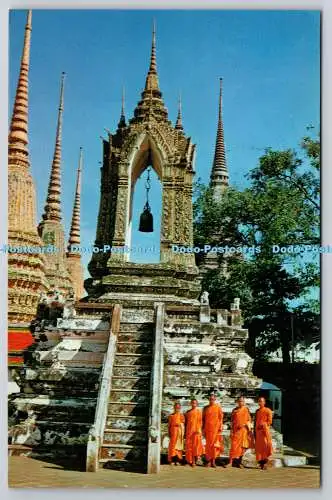 R735366 Thailand Bangkok Siam Riesenglocke am Wat Pho Phorn Thip