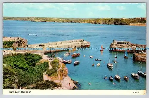 R736318 Newquay Harbour E T W Dennis Scarborough London 1977