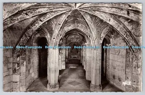 R736691 Auxerre Yonne Cryptes de l Eglise Saint Germain Chapelle Sainte Maxime M