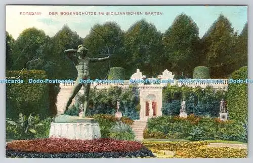 R737146 Potsdam Der Bogenschutze im Sizilianischen Garten Hans Cerf