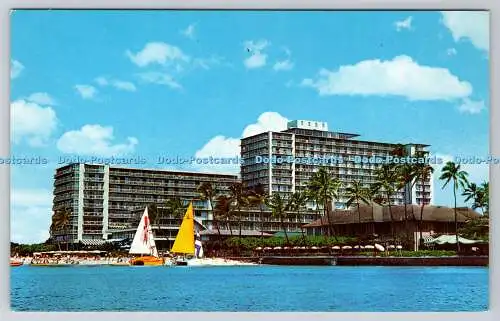 R737644 Das 800 Room Reef Hotel liegt am Strand von Waikiki Mike Roberts